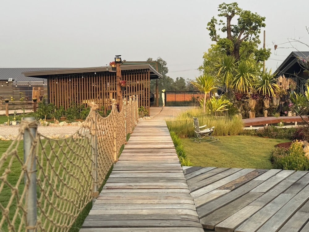Baanmax Boutique Pet Resort & Lodge