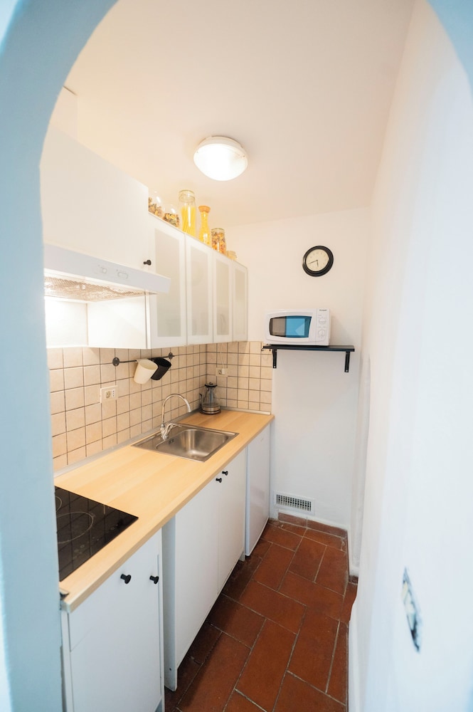 Campo De' Fiori Apartments