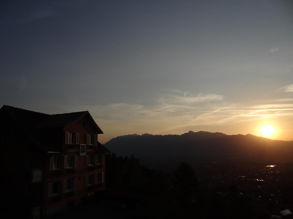 Hotel Waldrast B&B