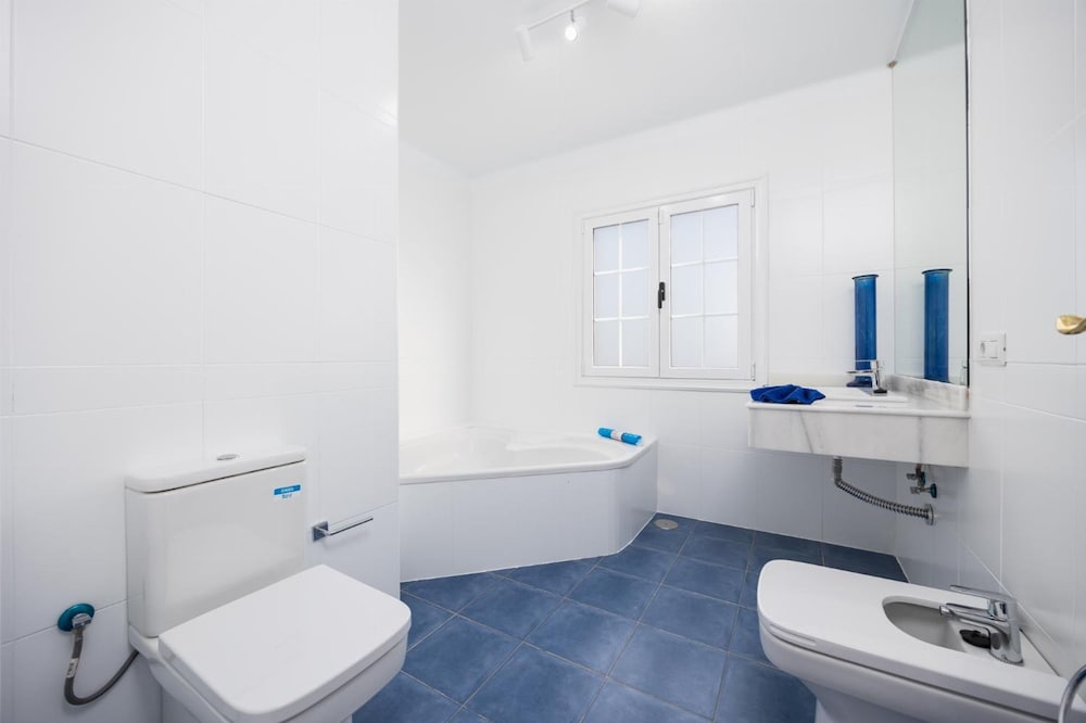 Villa Dulce in Tias With 4 Bedrooms and 2 Bathrooms