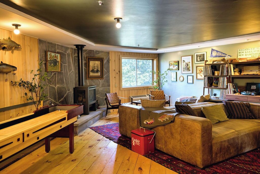 Hideaway Inn Mt.Sunapee