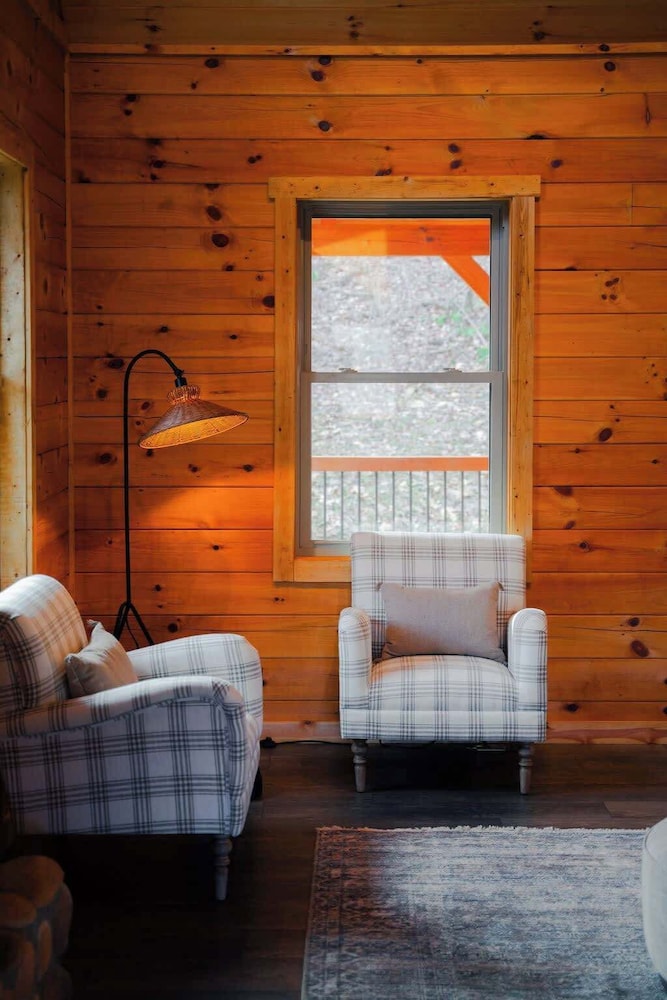 Memories at Hillside A Modern Cabin Hocking Hills