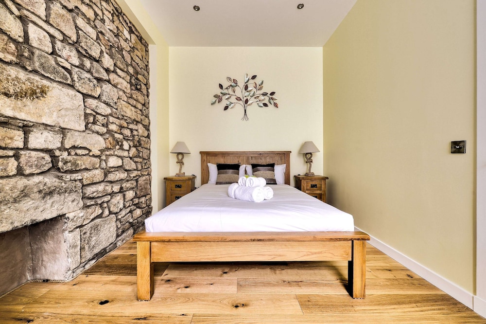 Stunning flat near St. Giles' Cathedral
