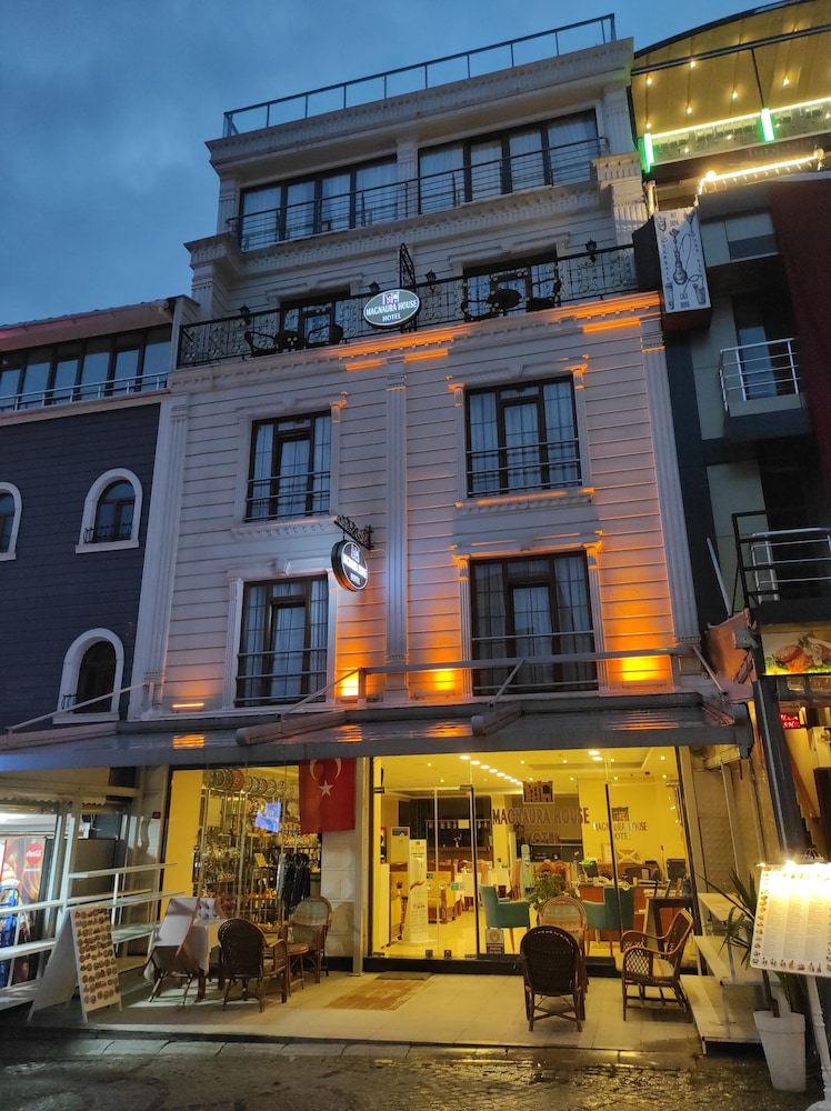 Magnaura House Otel - Image 29