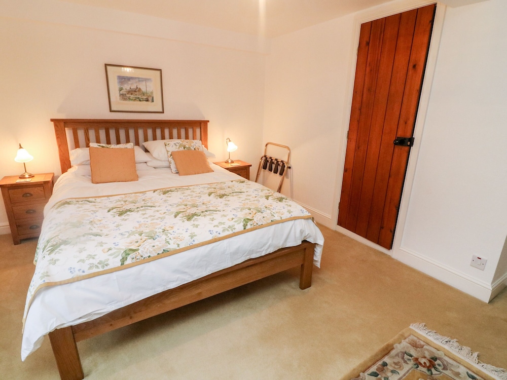 Eastburn Cottage