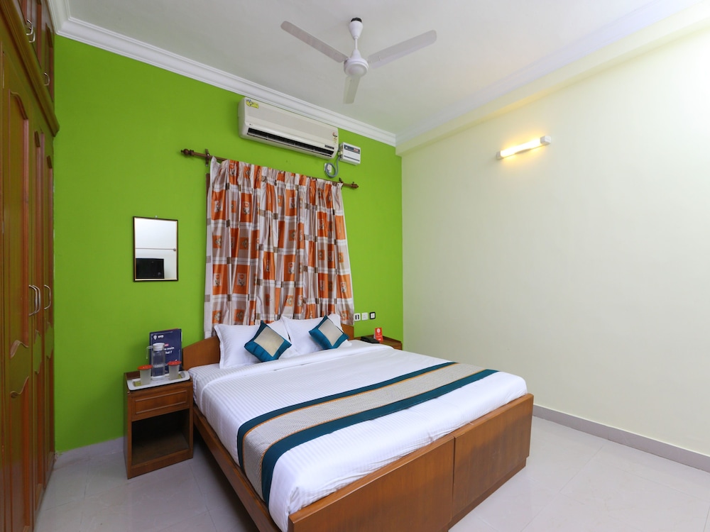 OYO 14091 Surabhi House Stays and Resorts