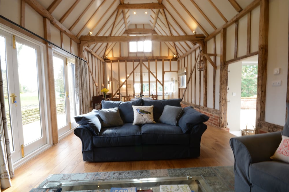 Bird Cottage, Burgh