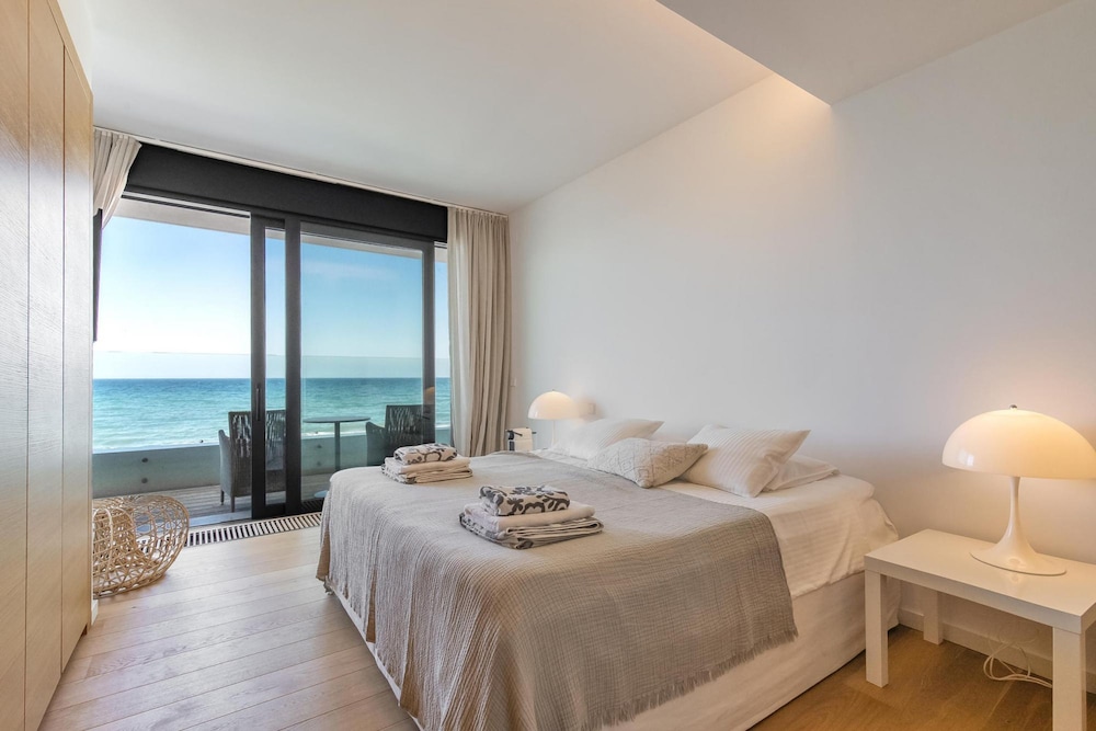 Villa Frontline Beach Costabella - Marbella