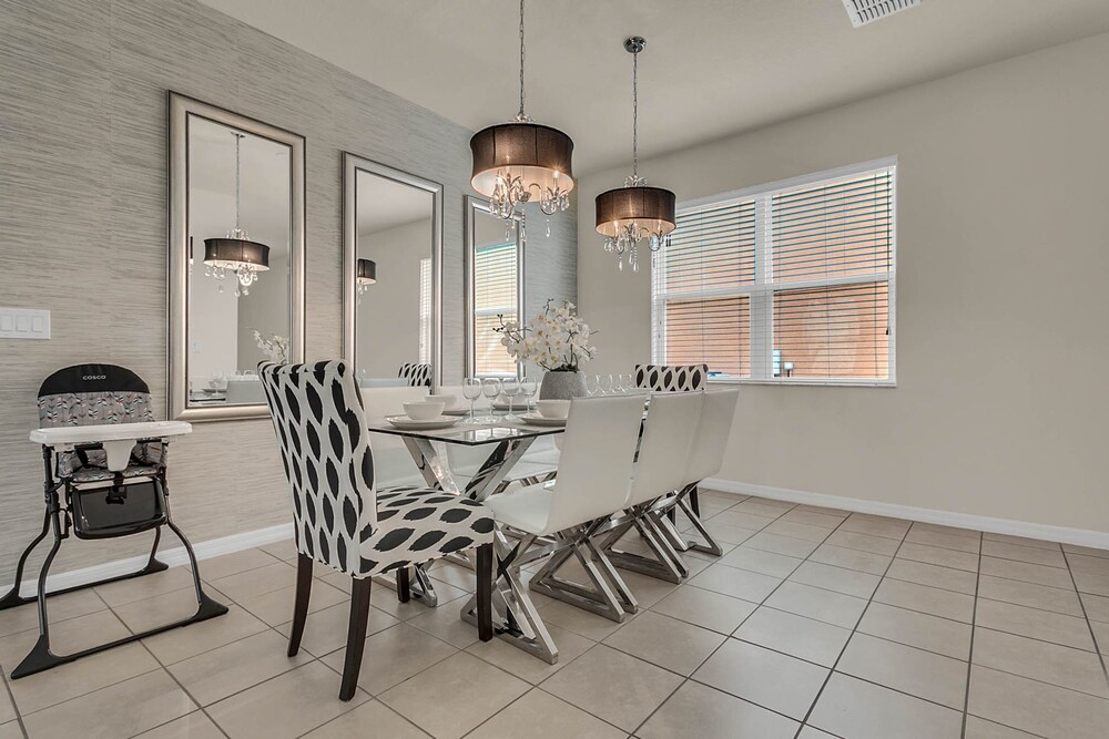 Veranda Palms 2658 - Image 2