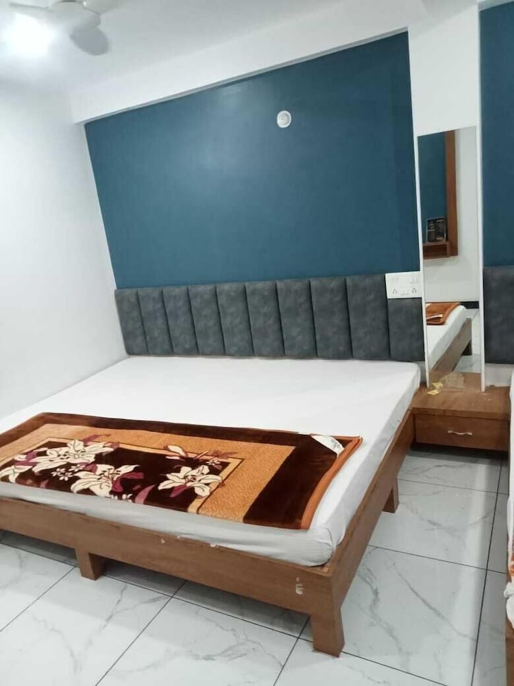 Hotel Rukhmani Residency