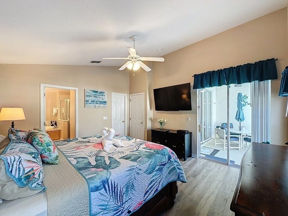 Spacious 4 Bed Villa With Pool/spa And Game Room 4 Bedroom Villa