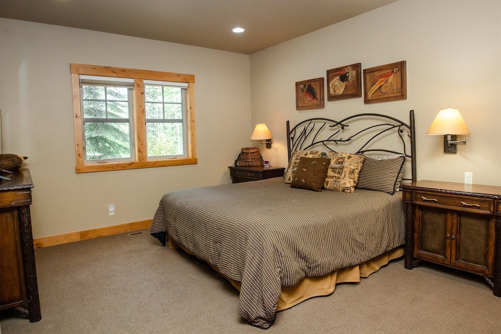 Vista 14 5 Bedroom Home