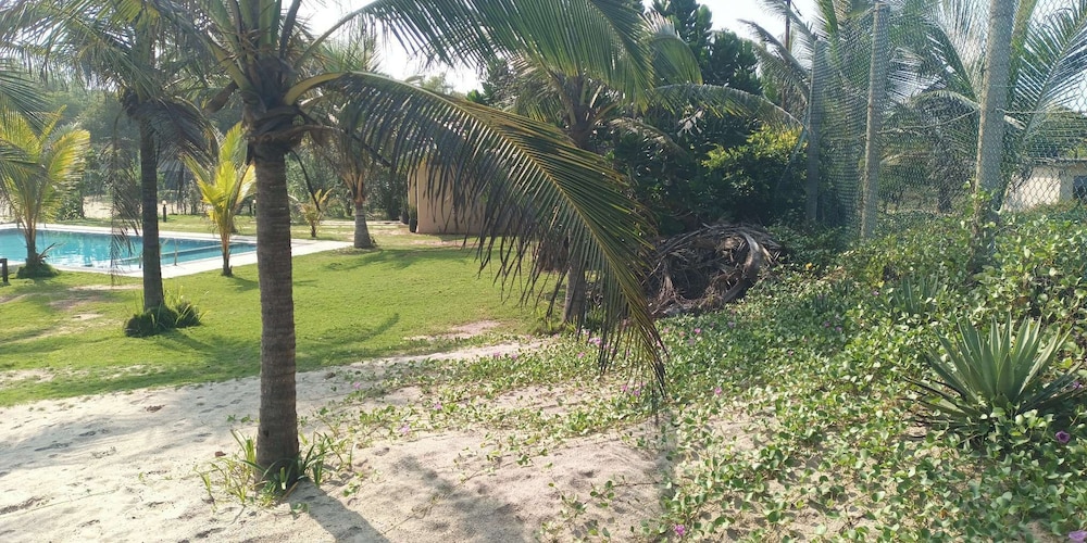 Nikara Beach Villas ArugamBay