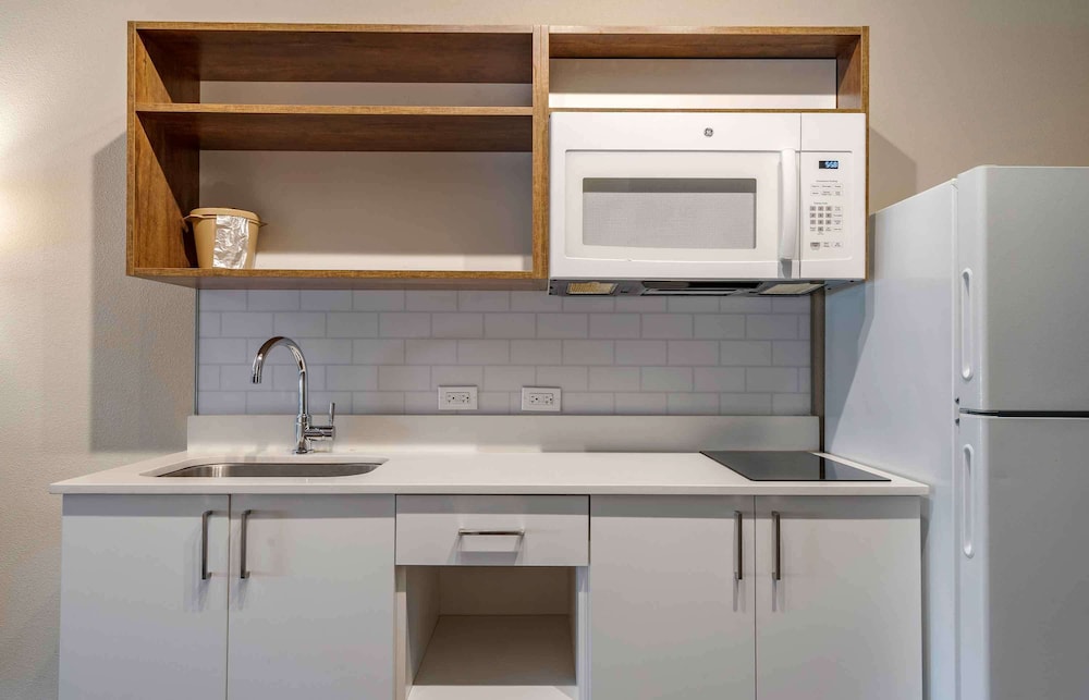 Fort Myers Vacations - Extended Stay America Premier Suites Port Charlotte I75 - Property Image 19