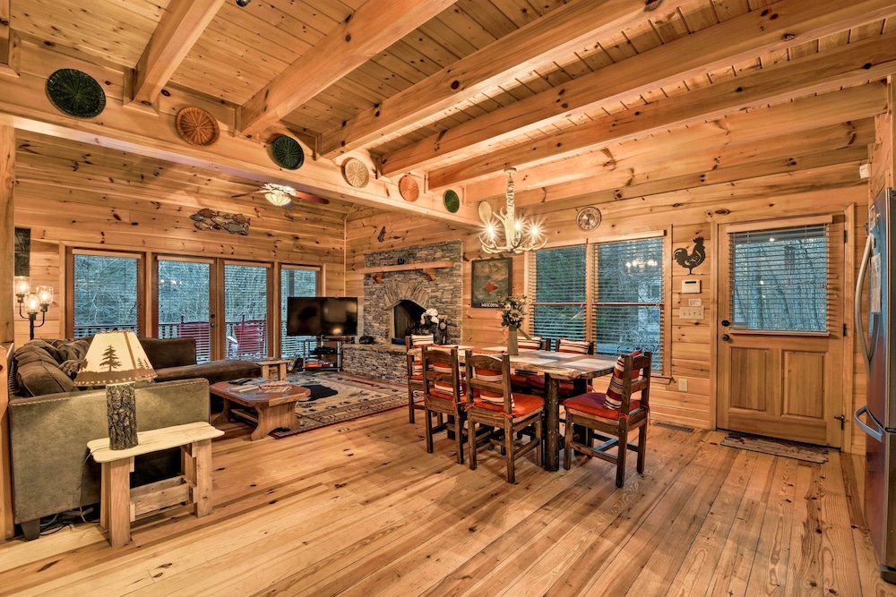 Riverside Ellijay Cabin w/ Hot Tub & Game Room view 4