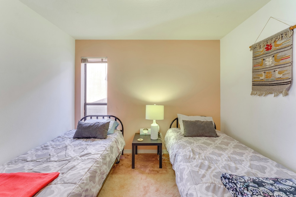 Mtn Bike, Hike & Disc Golf: Cozy Angel Fire Condo