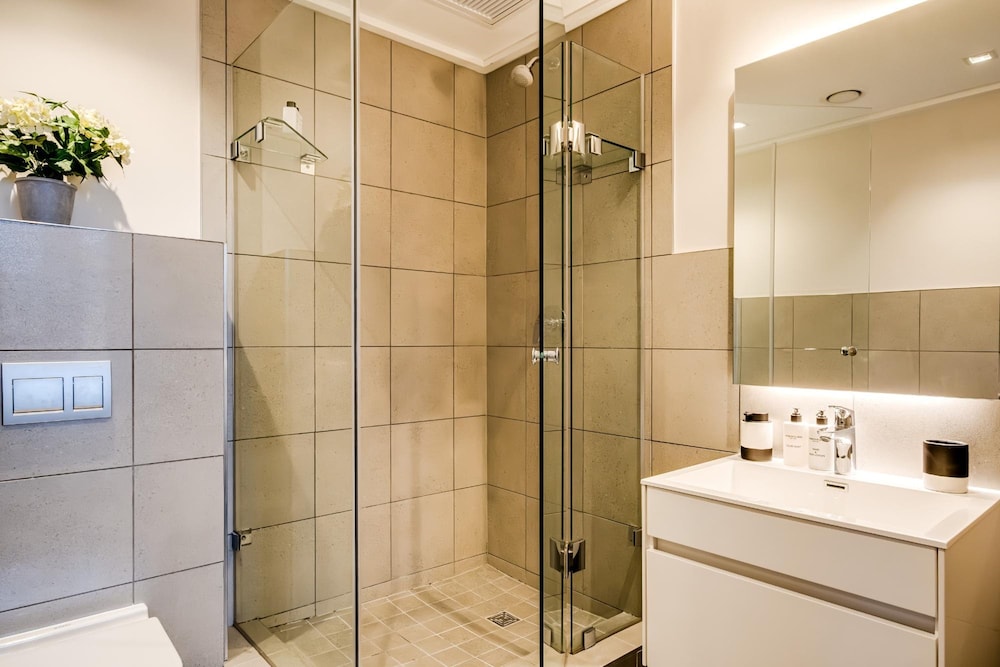 Trendy 1bed Modern Apt Cape Town City Suite 1601