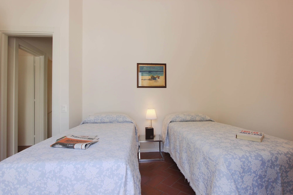 Marsili Suite