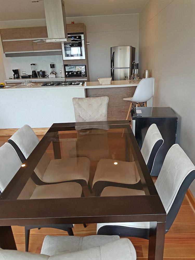 Stylish Ocean View Private Apartment