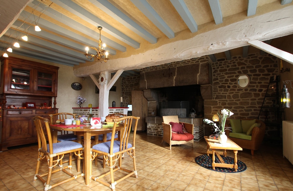 l'Angeviniere, maison d'hotes view 3