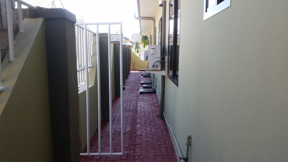 Photo 27