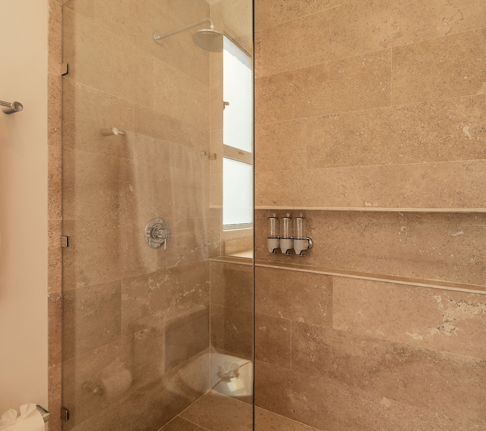 NHOA 312B Lux 1BR in Aldea Zama