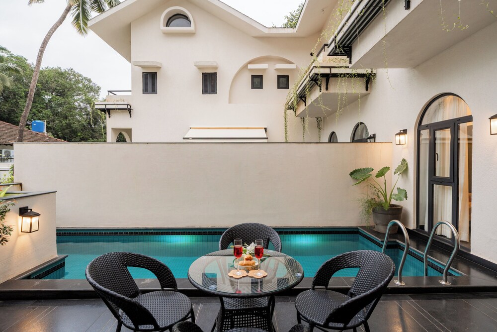 BellaVie | 3-BHK Villa With Private Pool & TV Lounge Area In A Gated Complex