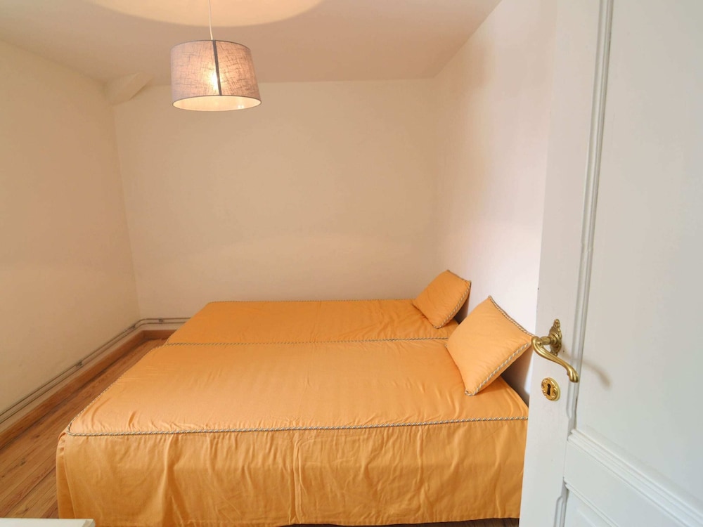 Peaceful Retreat in Roumont view 3