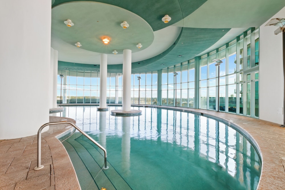 Turquoise Place Condos