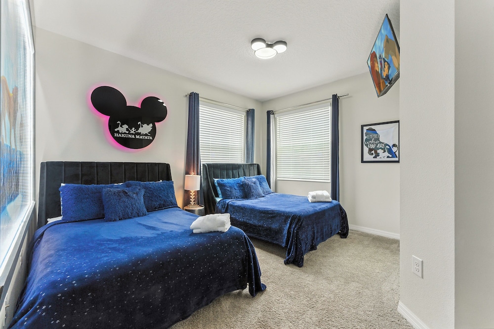 Storey Lake condos by UNE Homes