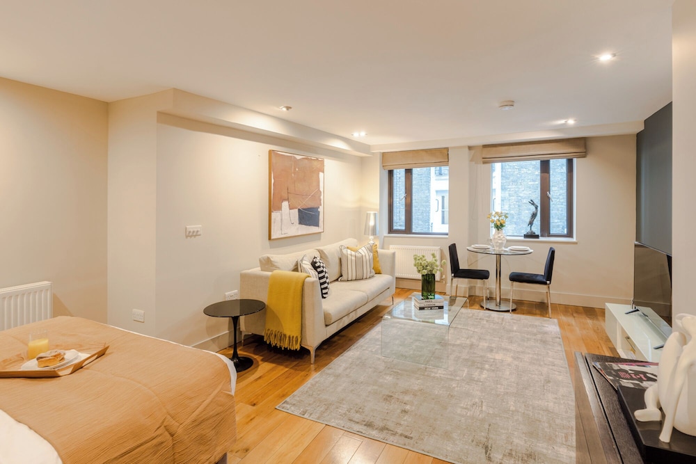 City of London Your Apartment