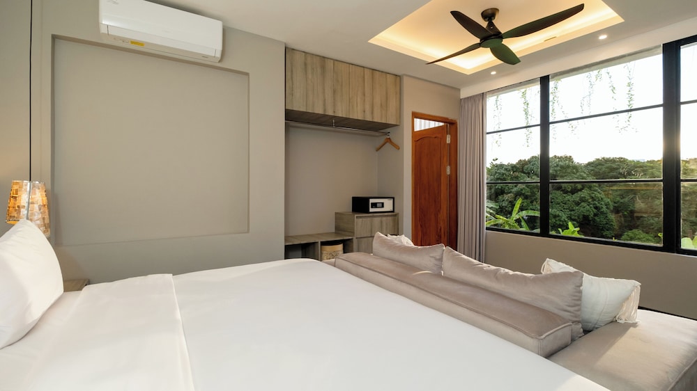 Baliris Villa V by Villa Finder