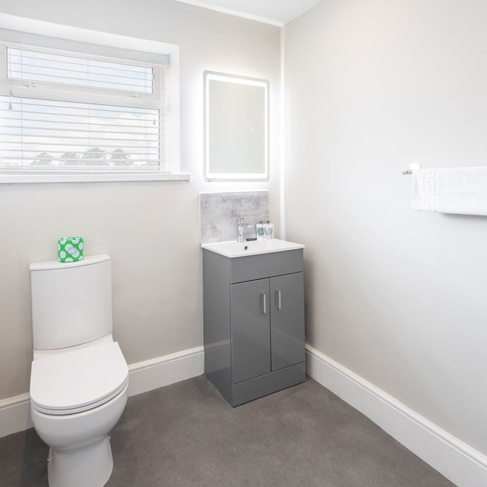 Host Stay Clifton Studio 2 view 4