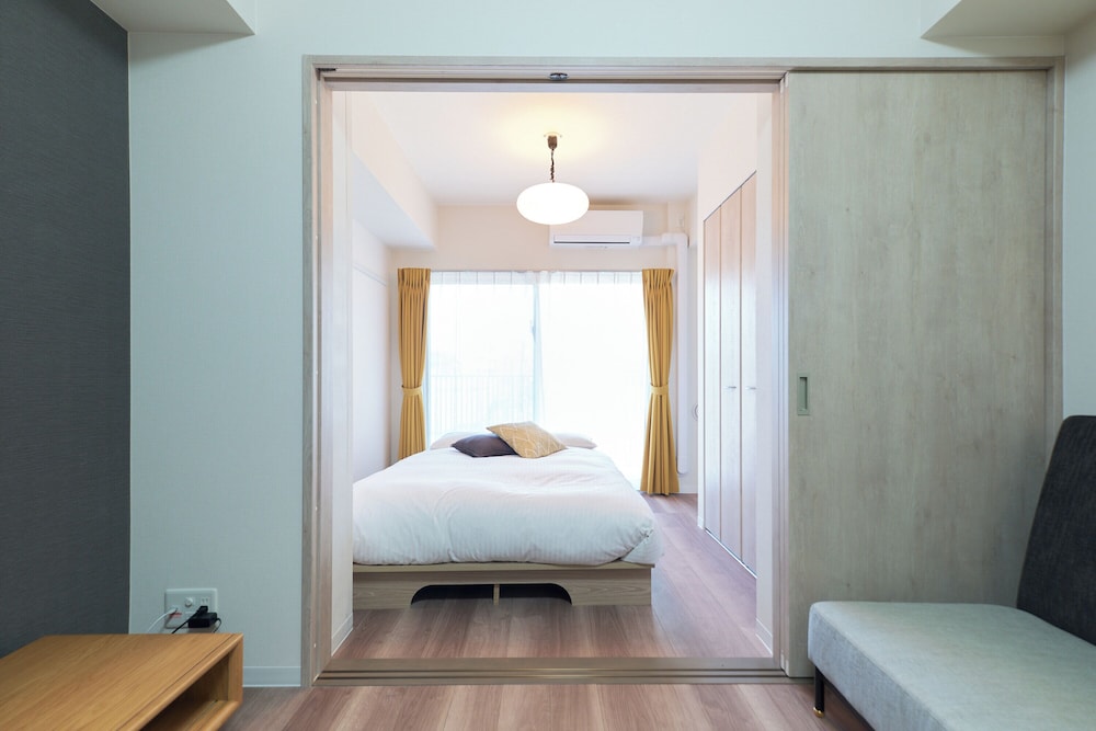 AQUA RESIDENCE Sangenjaya by Tranova
