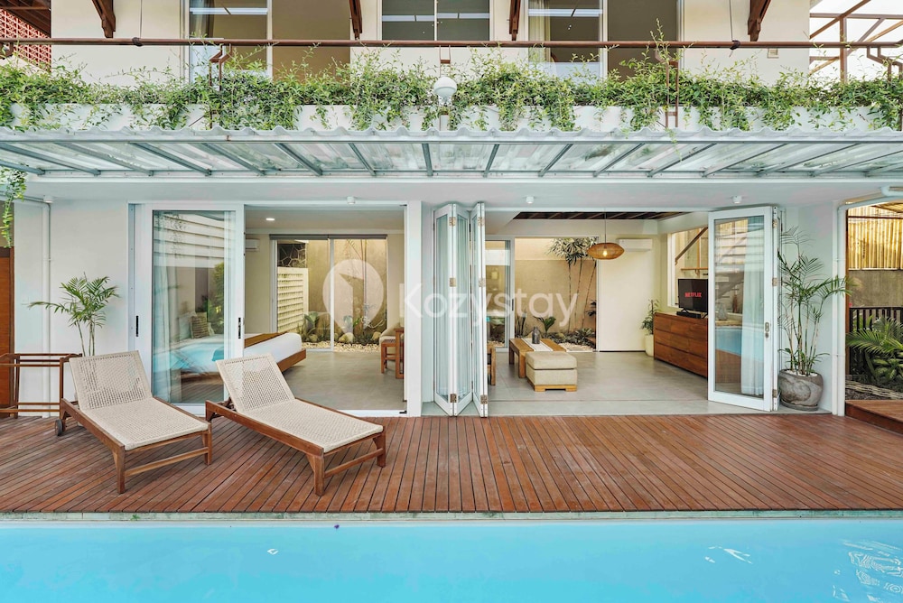 Ombak Villa by Kozystay - Canggu