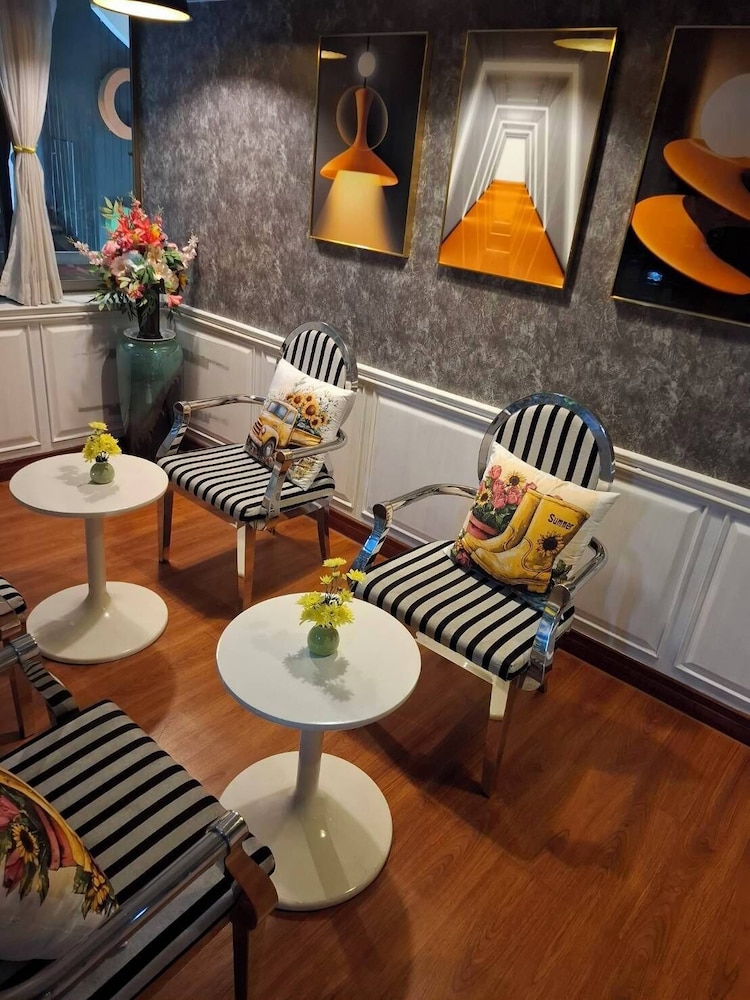 Wow Guesthouse