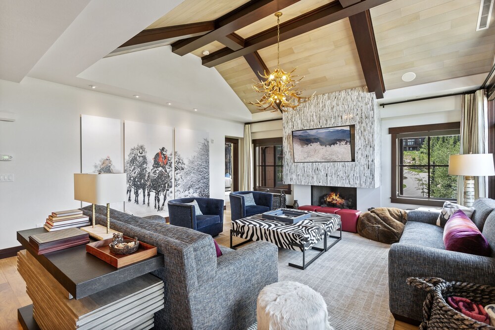 Flagstaff Lodge at Deer Valley Resort - Four Bedroom Residence #507 4 Condo