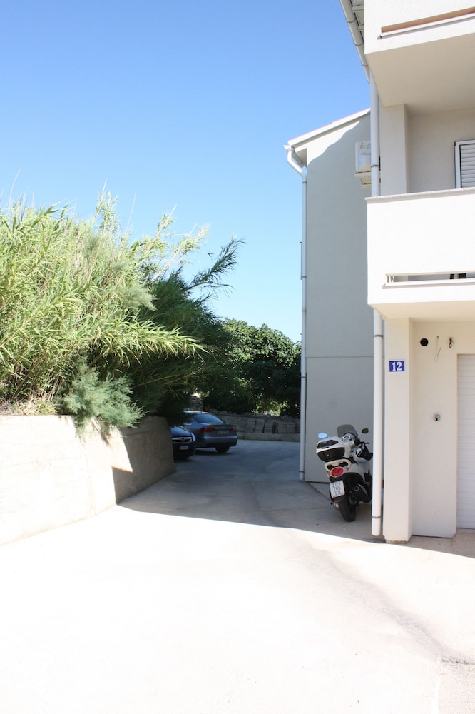 Apartments Blato-M