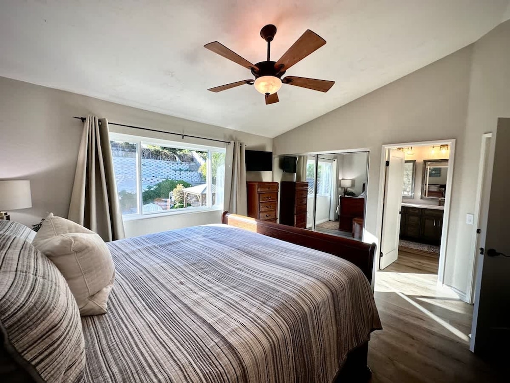 Crestview Oceanside - Family-friendly Private Yard