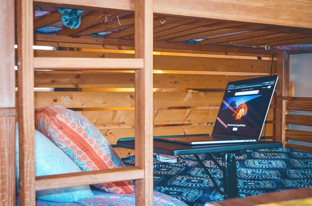 Cozy Studio in Hollywood, FL - Pet Friendly & Parking