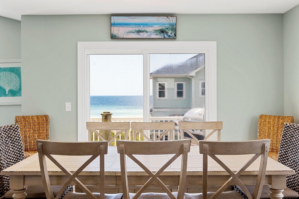 Sea La Vie (North Topsail) by Topsail Realty