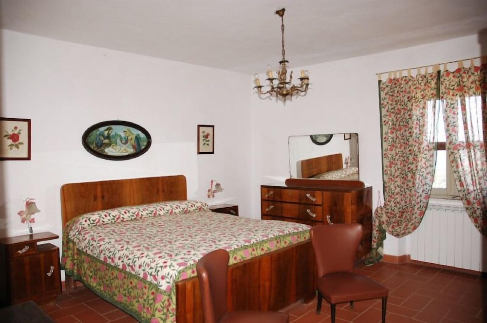 Agriturismo Podere Casetta view 3
