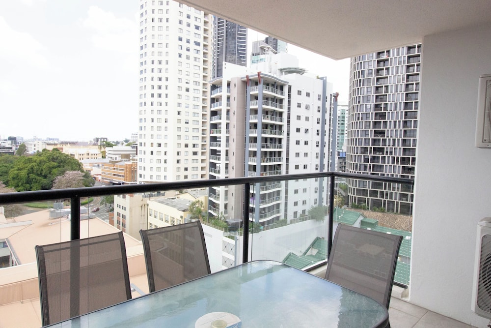 Republic Apartment