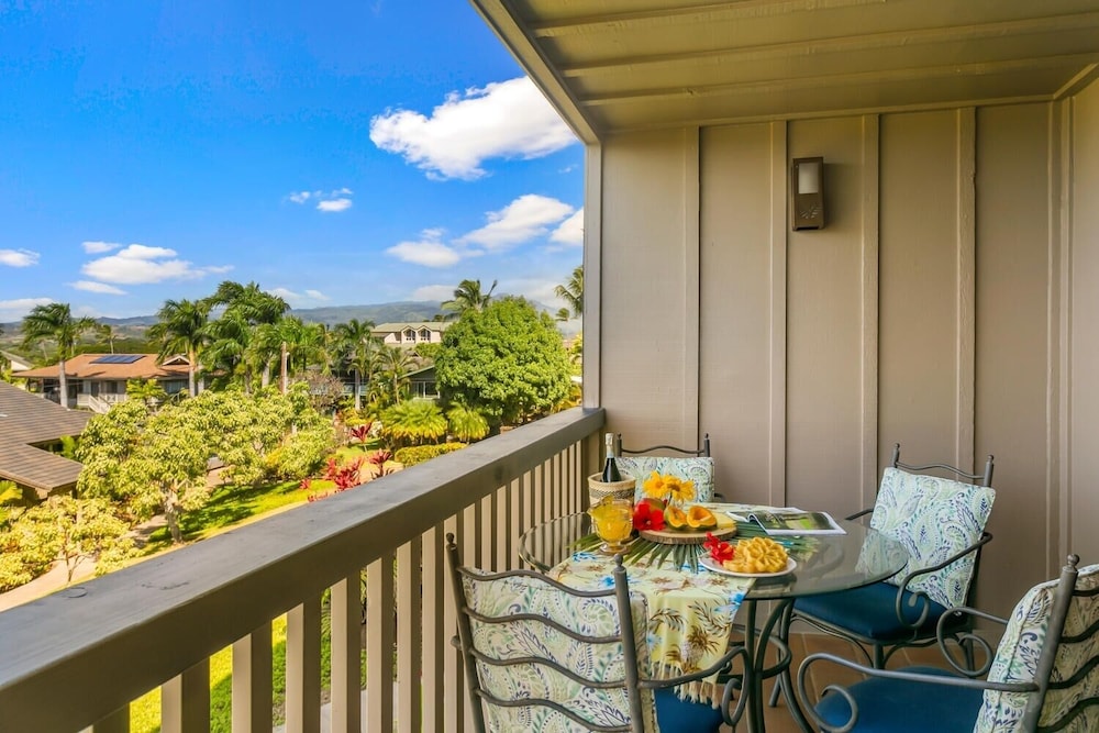 Nihi Kai 806 2 Bedroom Condo by RedAwning view 5