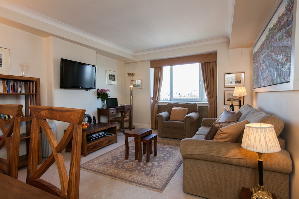 Nell Gwynn House Apartments
