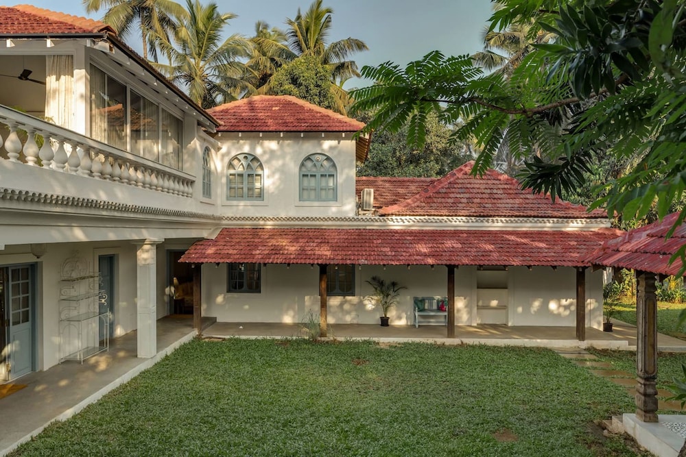 Casa Palms by Hireavilla -5br Villa w Private Pool