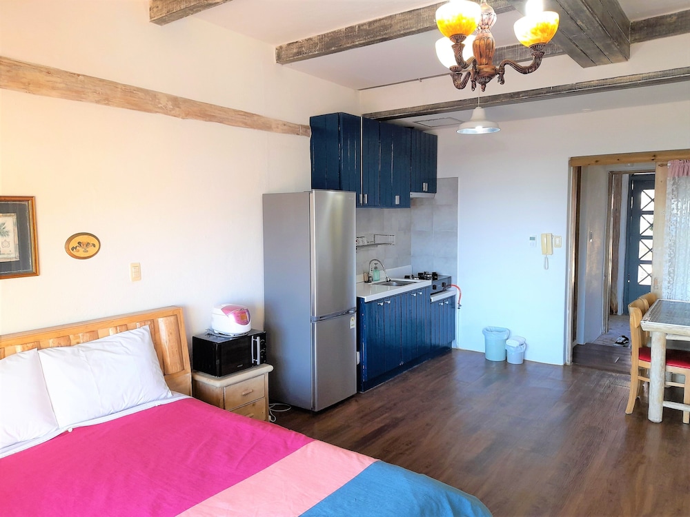 Lime Orange Vill Pension