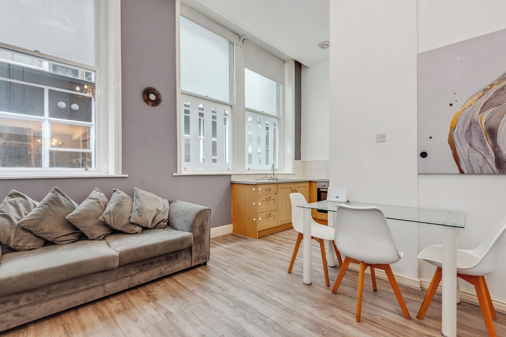 Central Liverpool Retreat