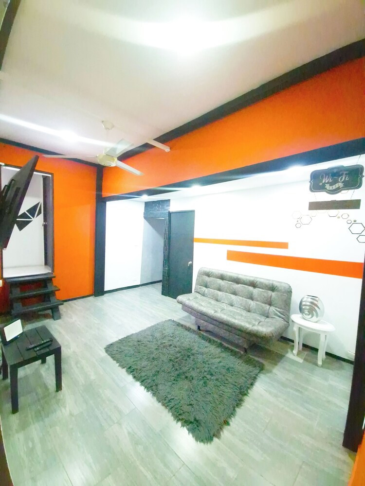 PROMO 18 BDRM Building, Pool+ 5Jacuzzis at Poblado