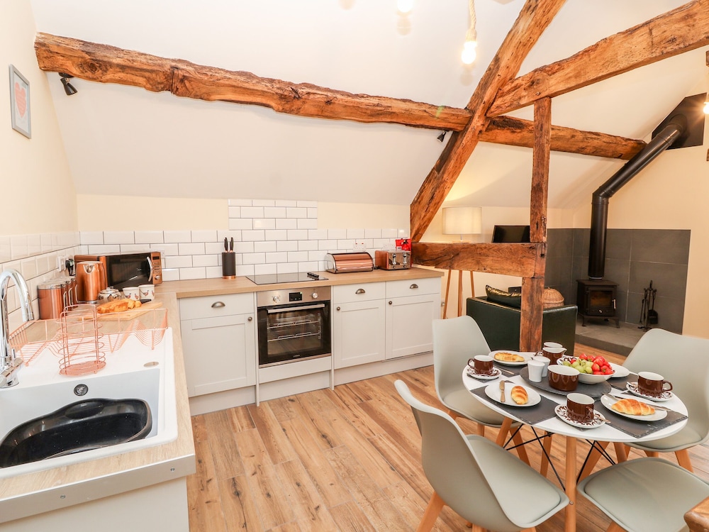 Stabl, Plas Moelfre Hall Barns